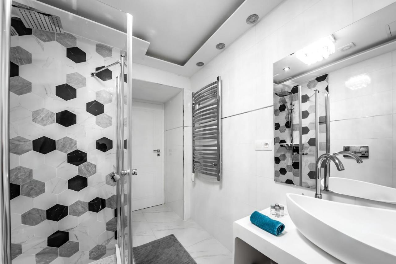 Kiraly 28-1 Entire Aircon Center Apartment 布达佩斯 外观 照片